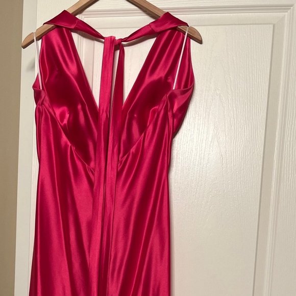 Nicole Bakti Fuchsia Evening Dress with Swarovski Crystal Adornment. Size M - Picture 2 of 4